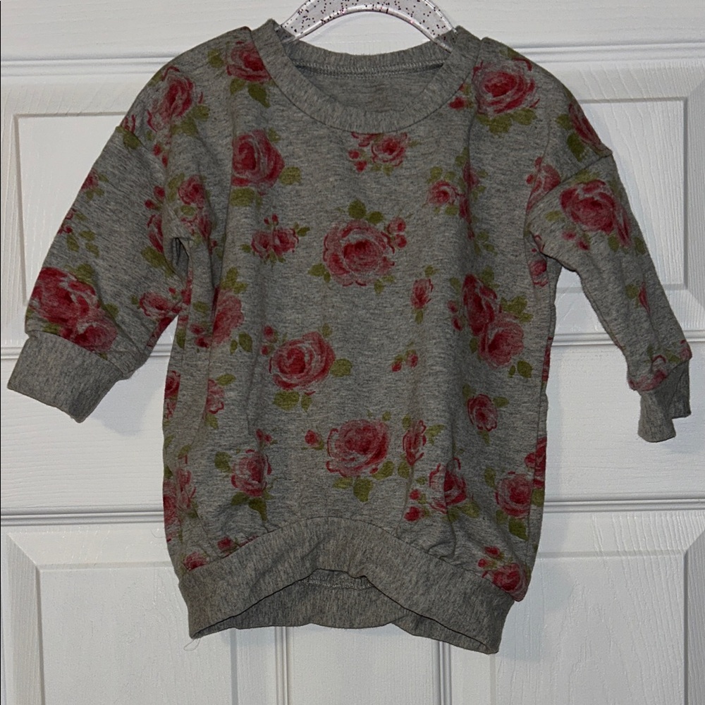 Pippa & Julie Gray Rose Girls’ Sweatshirt Size 3T